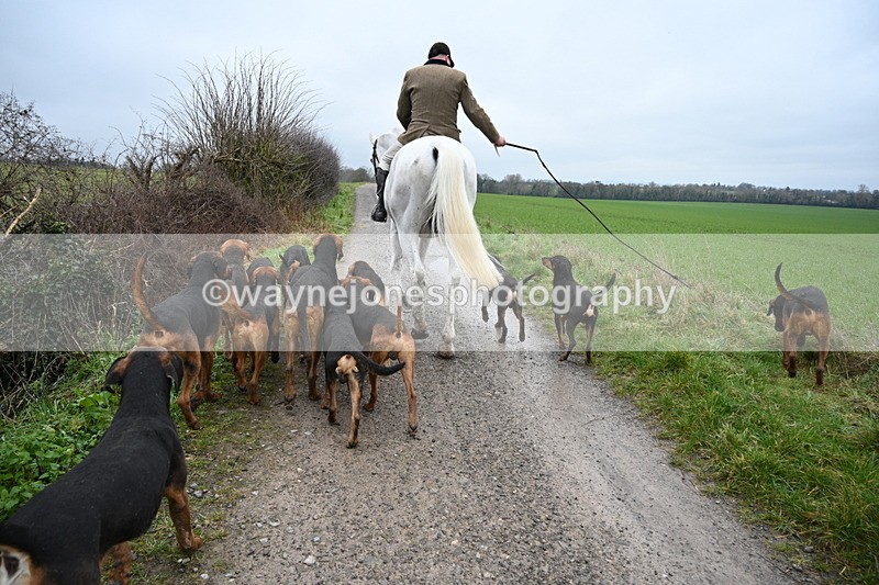 WJ7_9601 - Walk out..