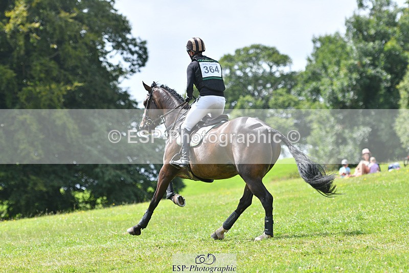 240804-121102-12466 - 364-Tom_Rowland-MONBEG_SKYFALL