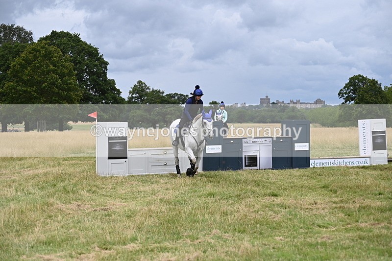 WJ6_4589 - Time at Jump 13:04 to 13:34