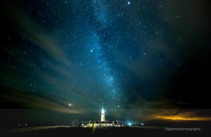Langness Lighthouse - Skies of Man