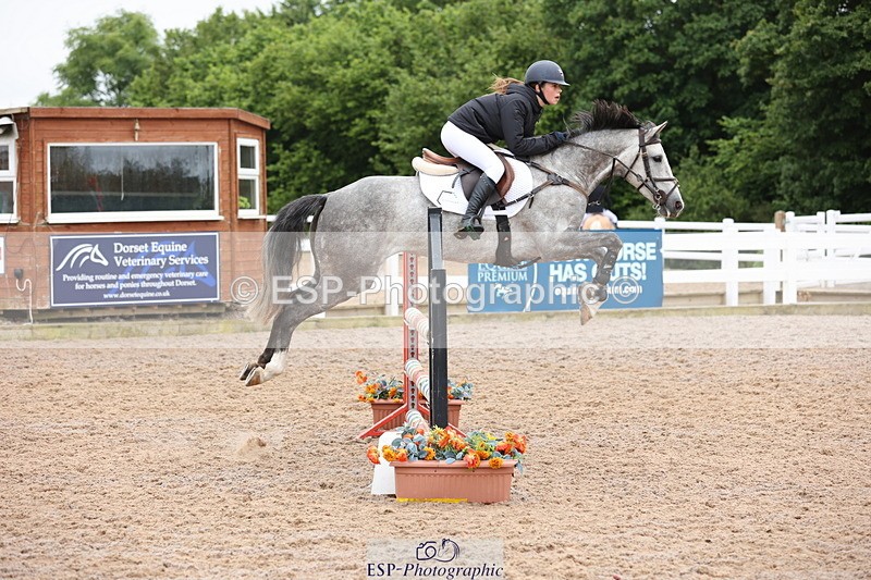 240630A-110750-12521 - Cls 31 Discovery and 90cm Open