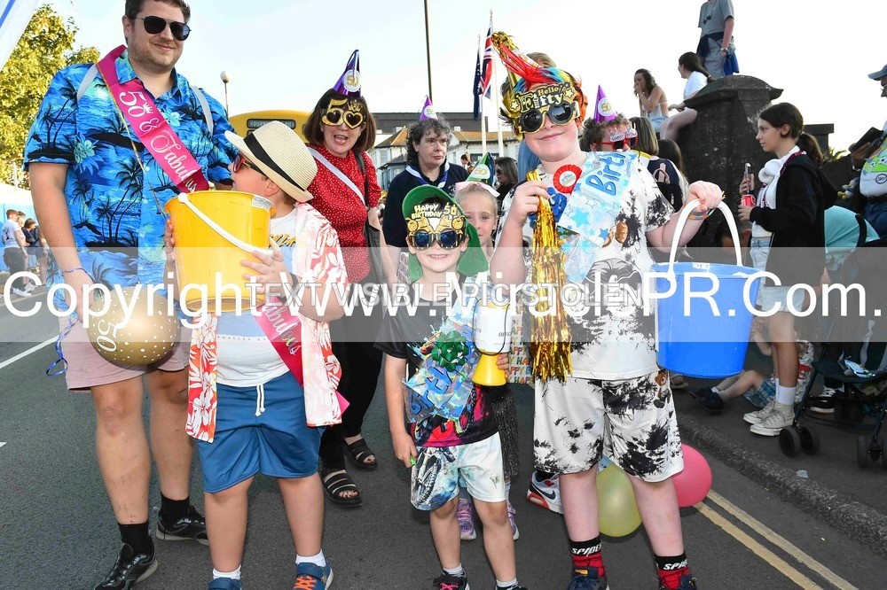 SH4_3579 - Carnival Procession.