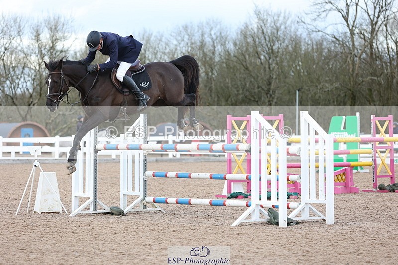 240223A-124315-01192 - Cls 5 Newcomers and 1.10m Open