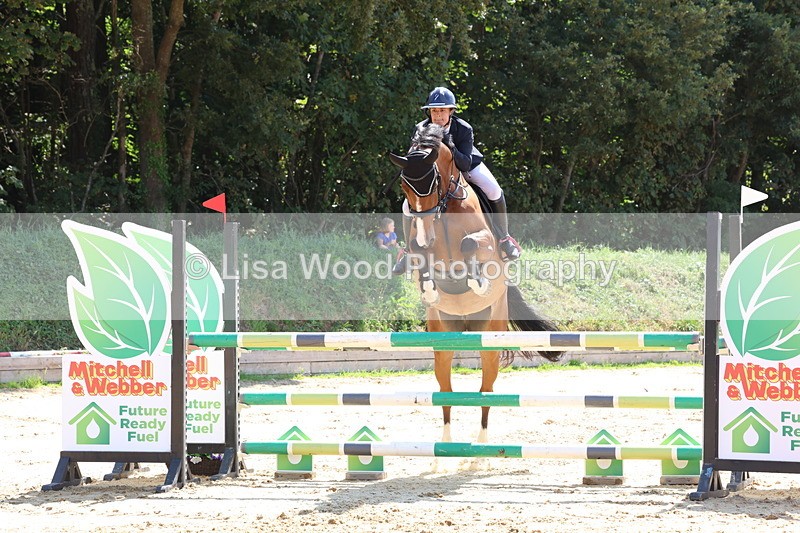 3E7A1586 - Class 7: Senior 1.05m