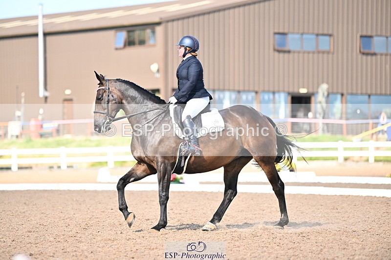 240816A-161749-06141 - 311-JANE.GREGORY-RUTHIES.DREAM