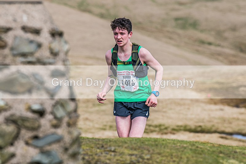 Arant haw-193 - Kendal Winter League Arant Haw Fell Races Sunday 2nd April 2023