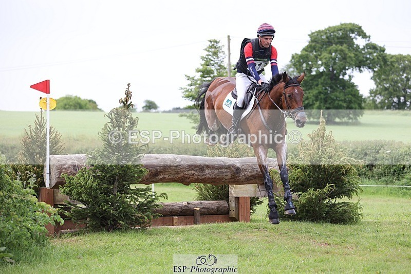 240525-150825-16471 - 213-GLOBAL_KARINA-Hector_Payne