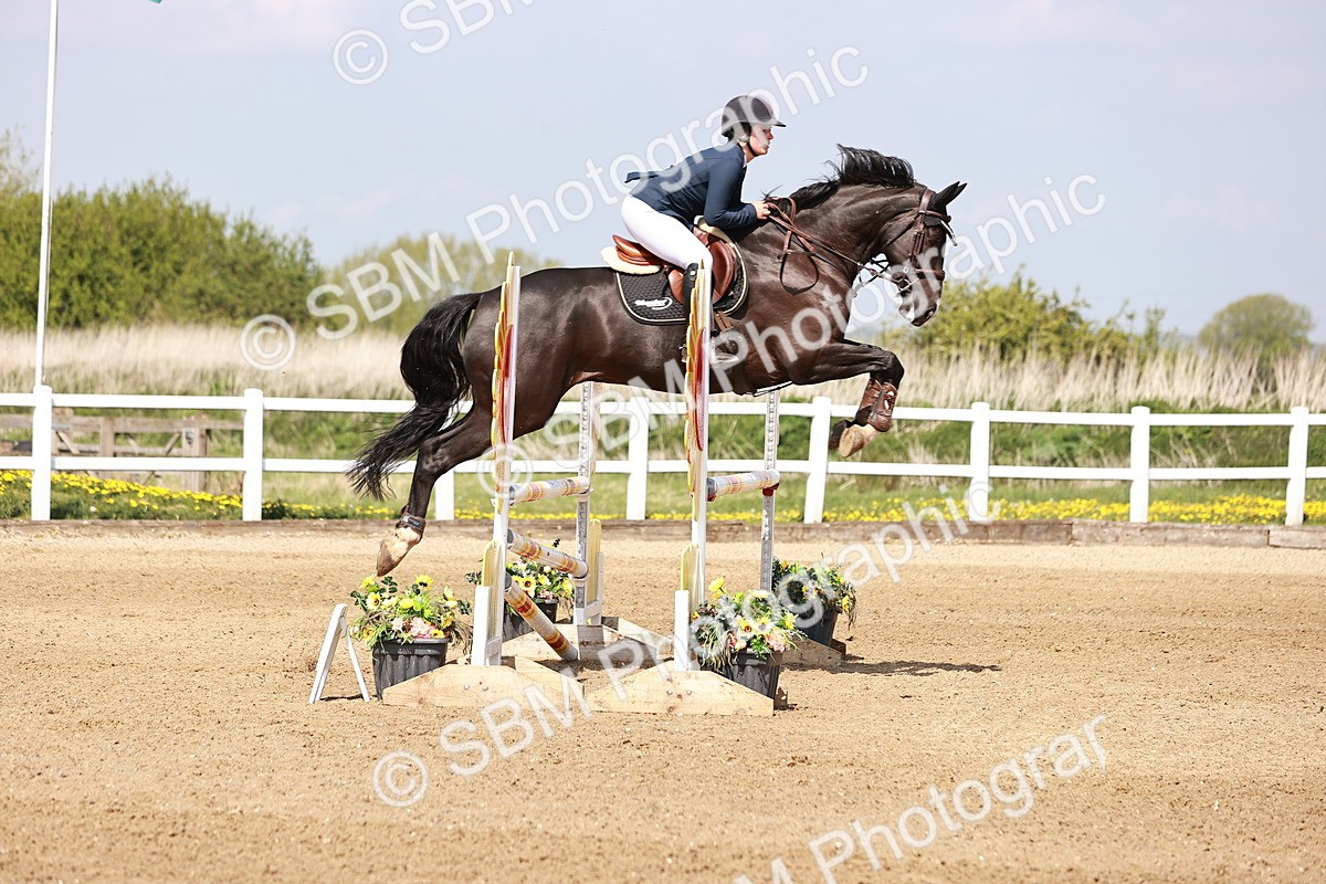  - Class 23 - Senior 1.05m