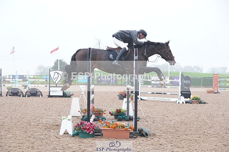 241006A-140646-07855 - Cls 21 Snr Fox & 1.20 Open