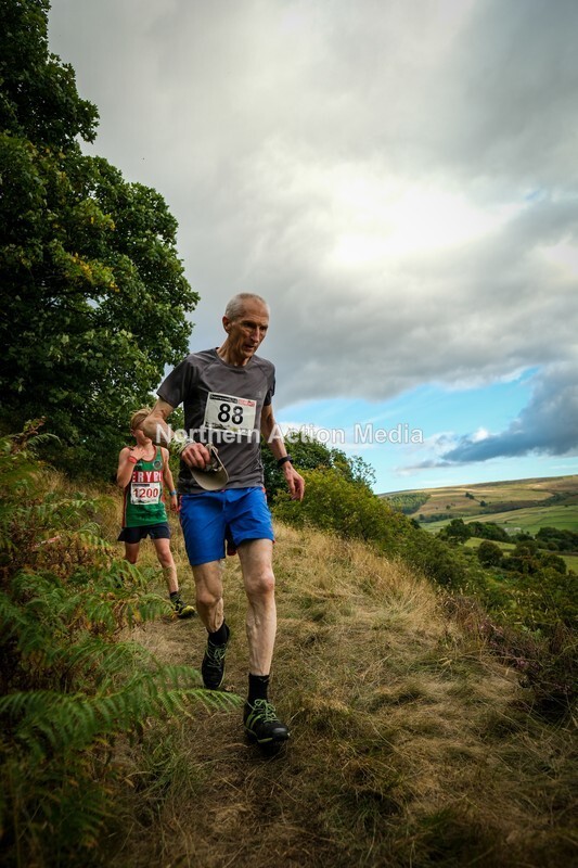 DSCF5482 - Reeth Fell race seniors