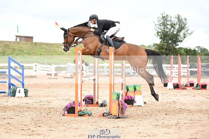 250727-110721-09502 - Cls 32 Discovery and 1m