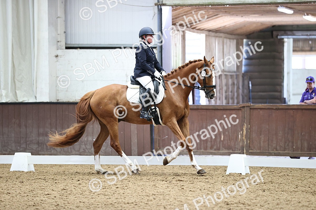 SBM_001341 - Novice 4 - 11.15-13.22
