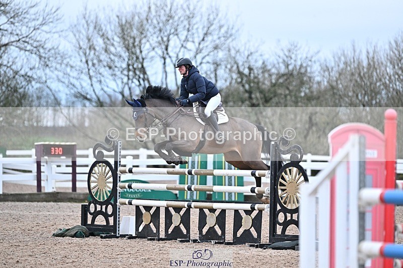 241127-135852-00723 - Cls 05A&B Snr Fox & 1.20m Open