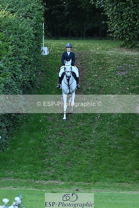 230909-190402-08247 - Cls 14 Snr 1m Derby