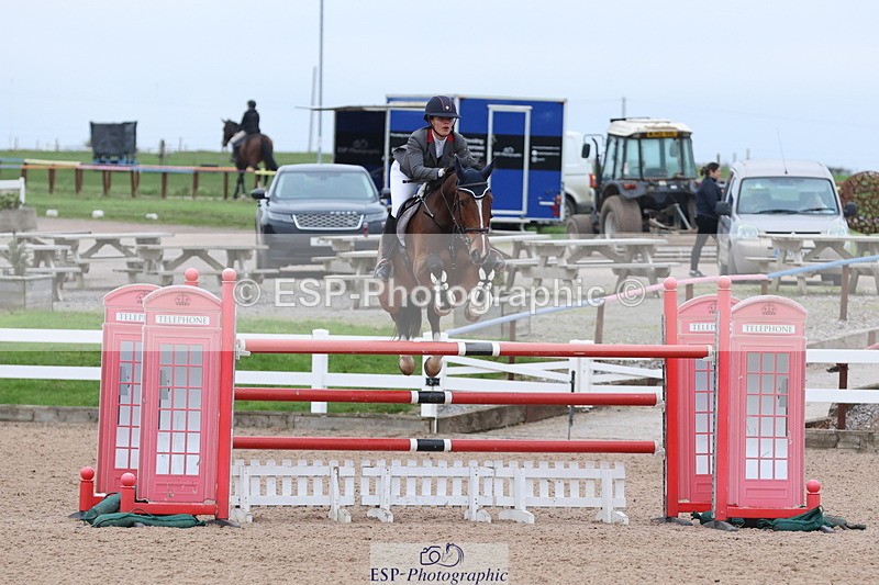 241101A-152846-02990 - FRI Cls 7 Blue Chip Grade B&C Jump Off