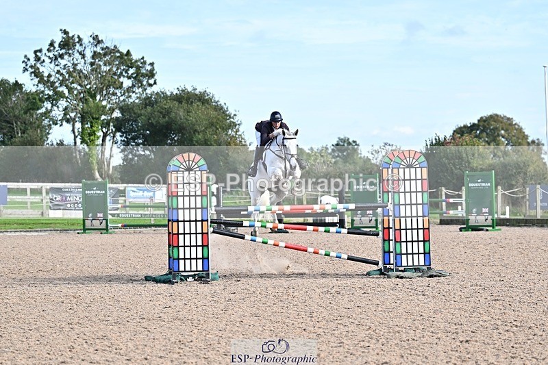 251001-151359-00542 - Cls 6 Foxhunter and 1.20m Open