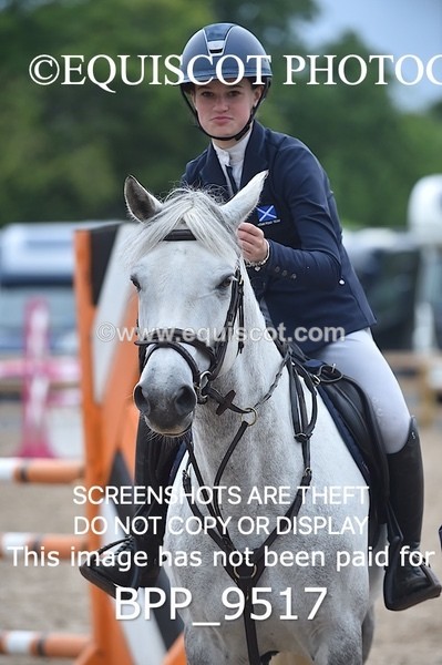 BPP_9517 - CLASS 18 SUN Pony Newcomers/ 1m Open