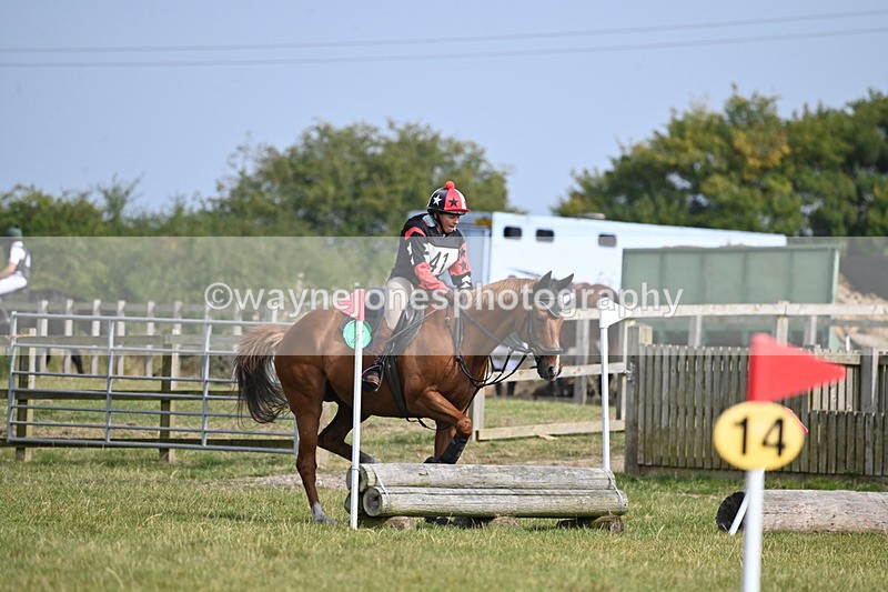 WJ6_2184 - 60cm XC Time 13:54 to 14:20