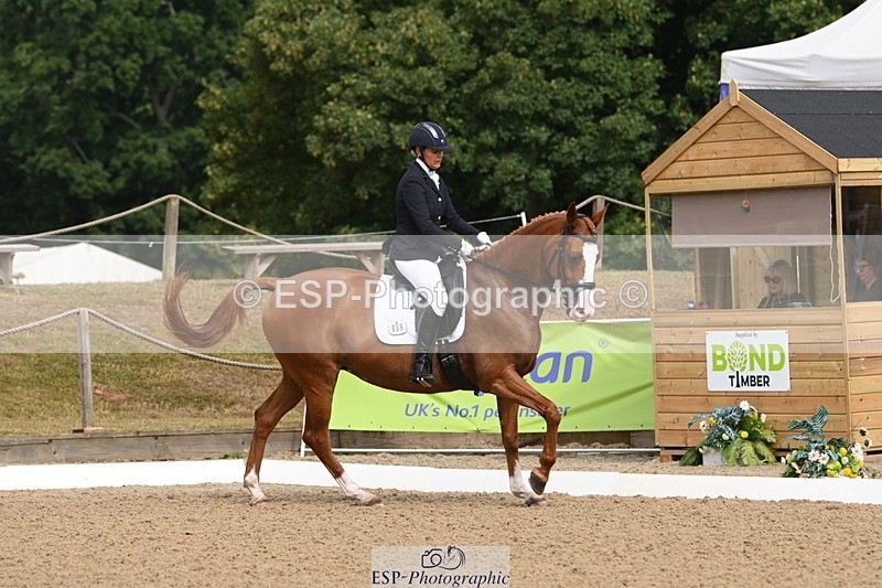 250720A-100217-09397 - 039-Caroline.Toman-D-Pandora.Ramall