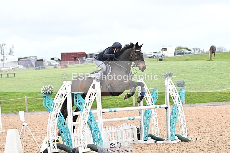 250414-120142-00763 - 1.10m Round 1