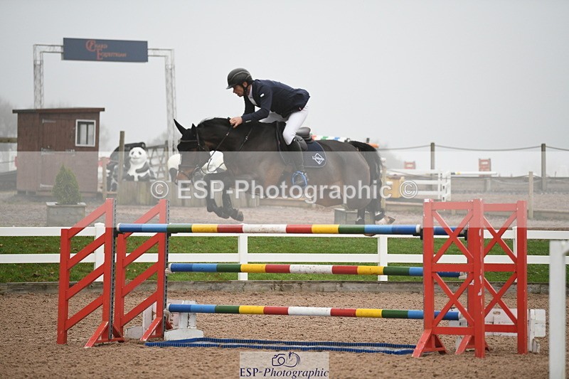 241103A-144416-08637 - SUN Cls 23 National 1.30 and 1.40m