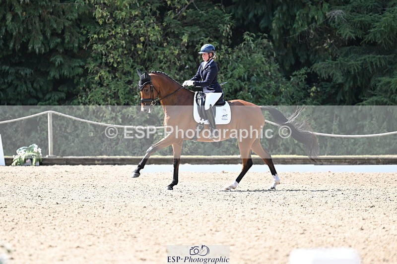 250810A-110830-05726 - 071-Abbie.NewburySeagry.Viceroy