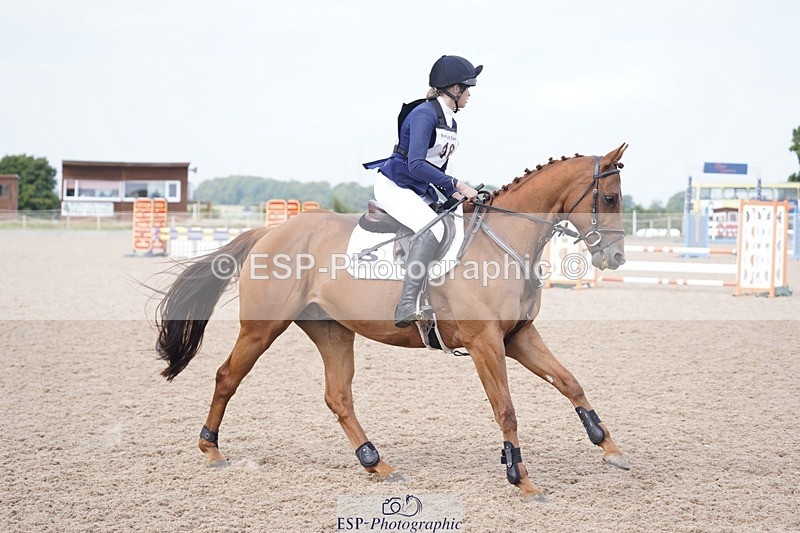 240831A-120954-01439 - 018-Tabitha.Trevelyan-Johnson-DUEL.IN.THE.SUN