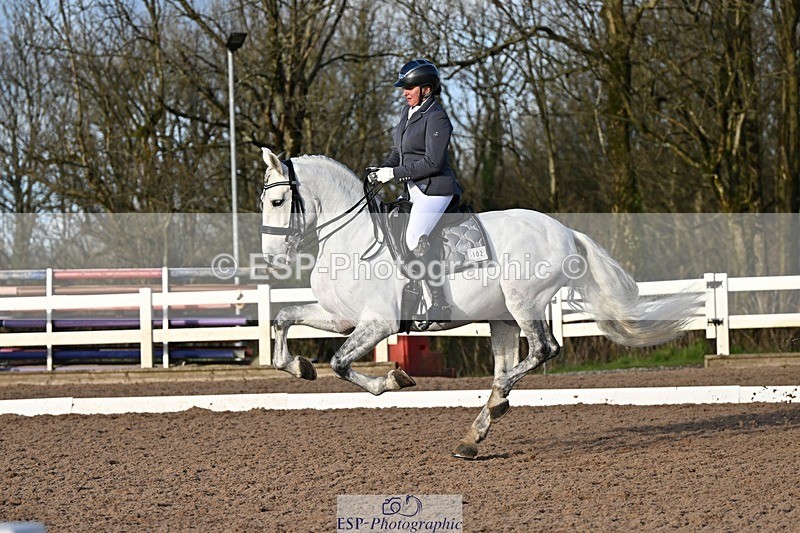 241214-135040-02601 - 102-PAULA.LEE-Deseado.Santo