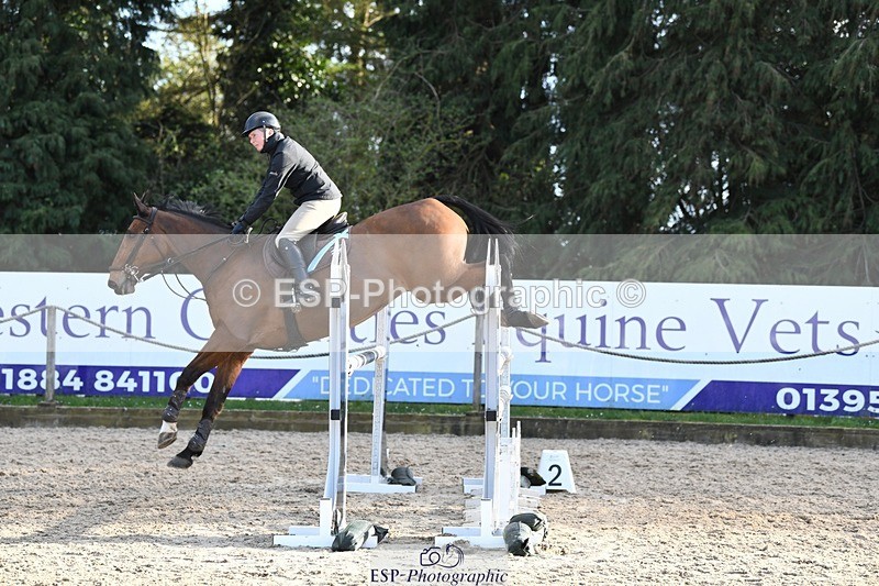 240323-164549-01517 - Cls 5 Foxhunter & 1.20m Open