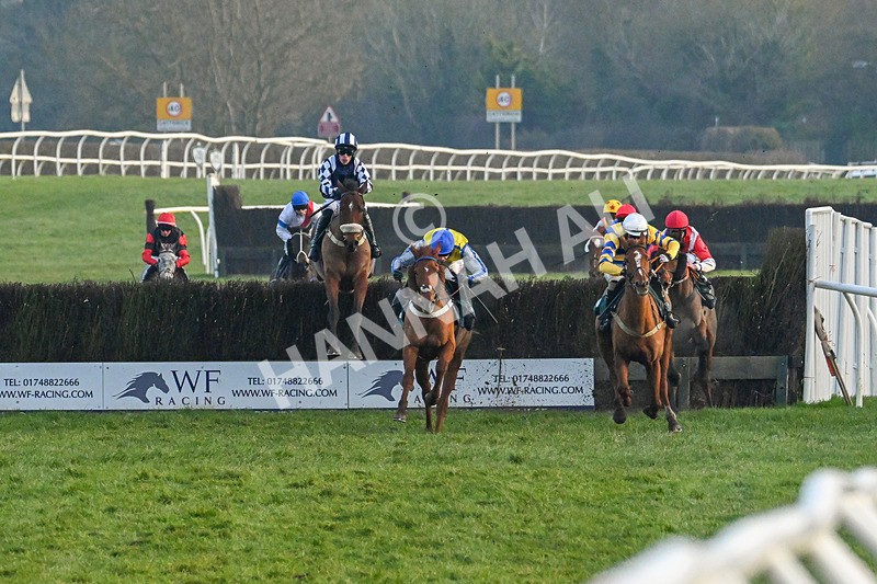 220125-Race 5-BraveTheWaves-6792 - Race 5