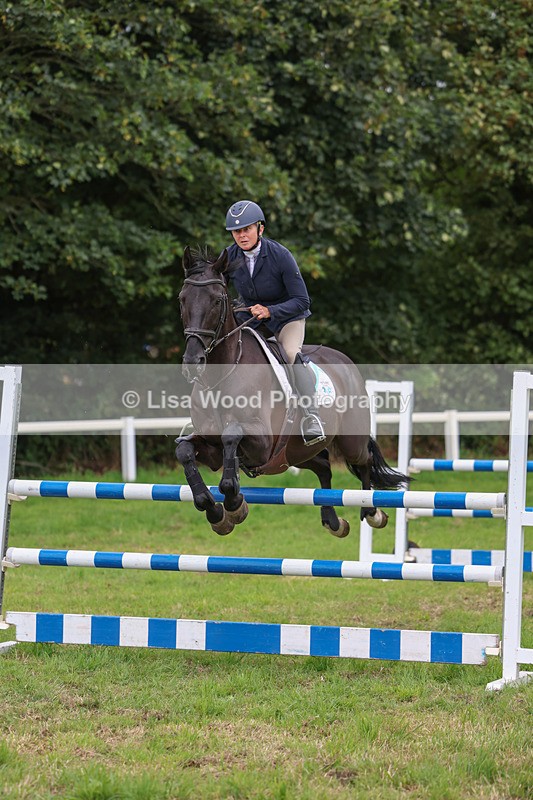 3E7A8128 - Class 7: Senior Newcomers/1.10m open