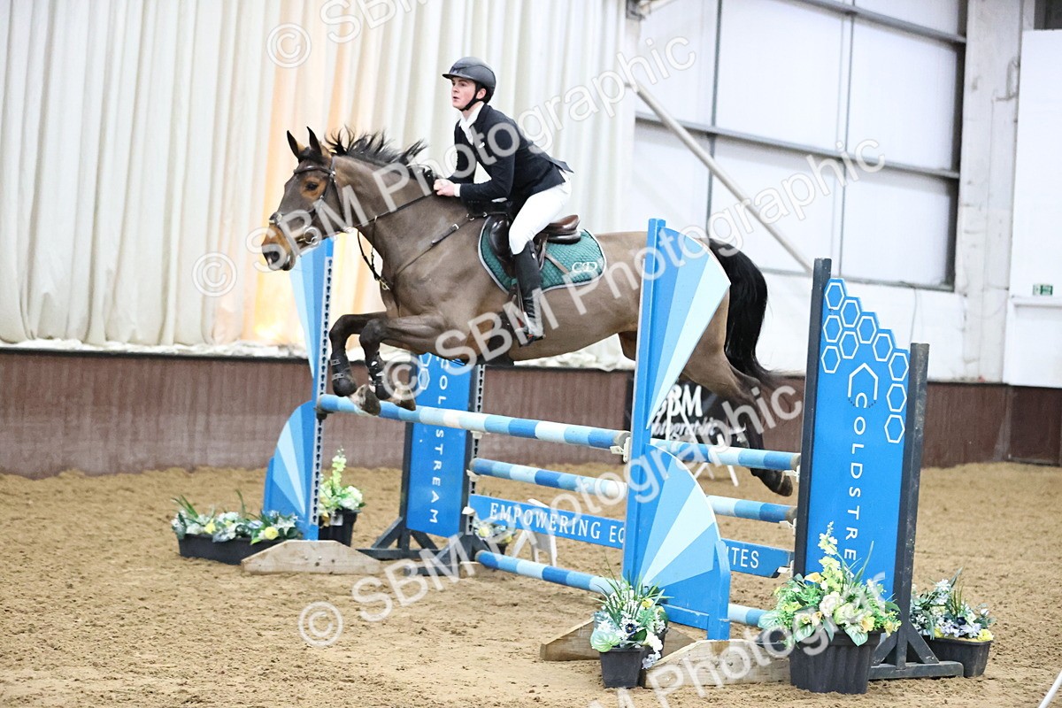 SBM_005447 - Class 17 - Senior Newcomers 1.10m