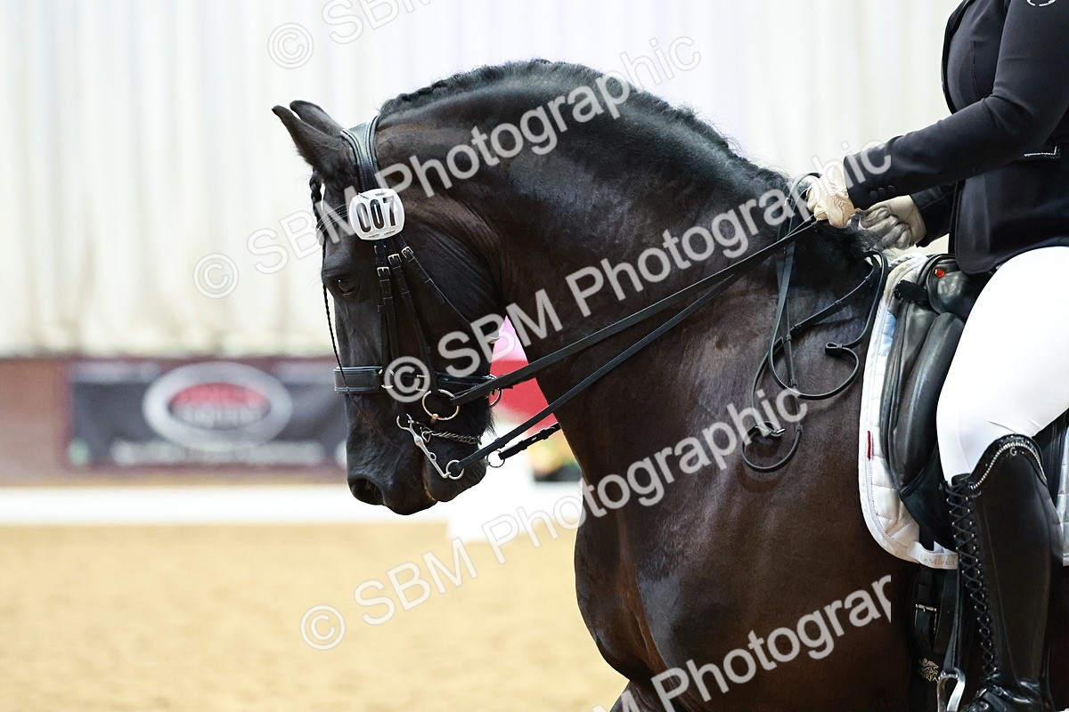 SBM_004075 - Class 12 - E2 Championship - 14.50-15.53