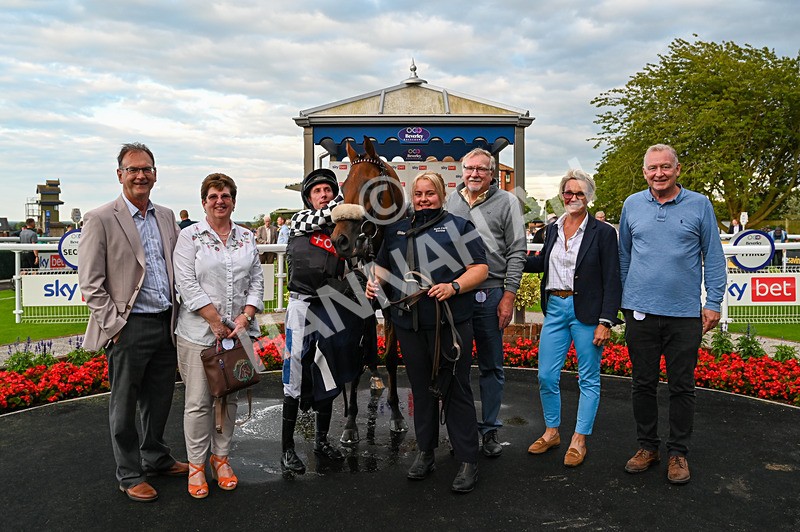 220724-Race 5-King Sharja-5373