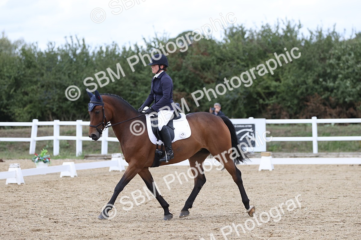 SBM_003922 - Class 9 - Novice 3 Champs