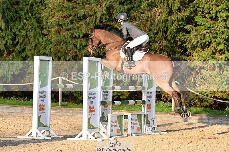 250322A-171441-03725 - Cls 14 Snr Fox & 1.20m Open