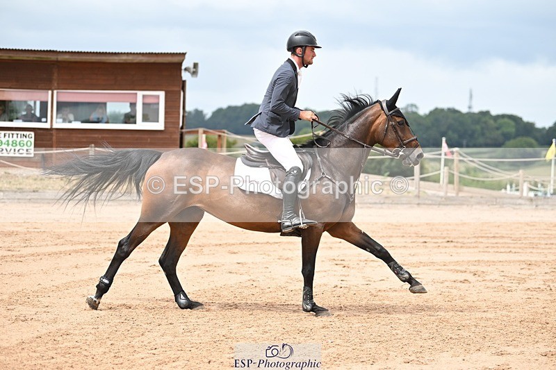 250717-121827-04896 - Cls 17, 1 Star Gold Tour