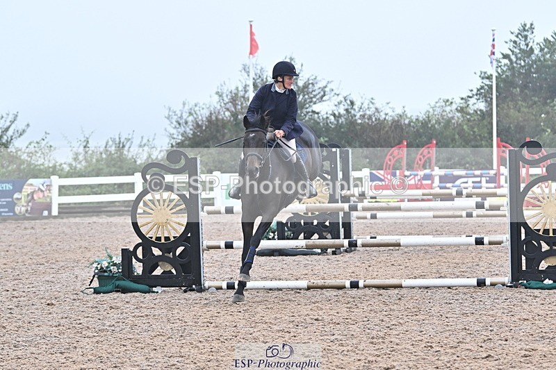 241006A-104255-06240 - Cls 24 95cm Nat Am Quals