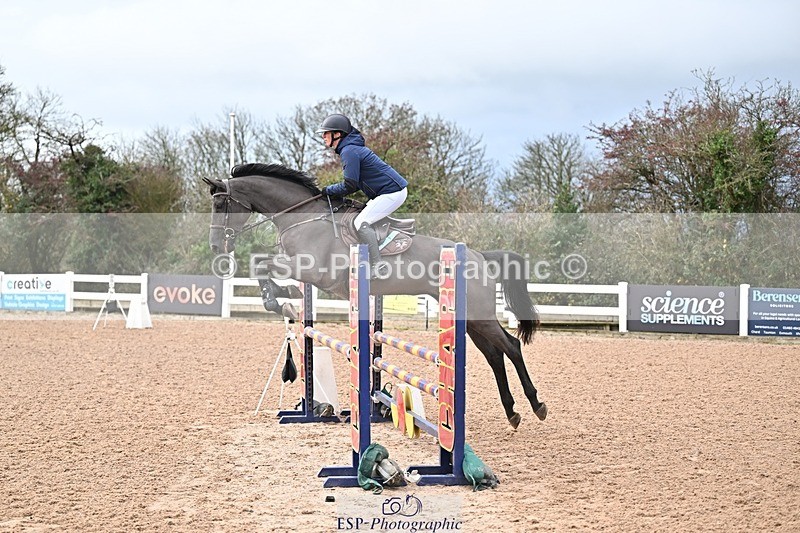 251119-095543-00039 - Cls 1 British Novice and 90cm Open