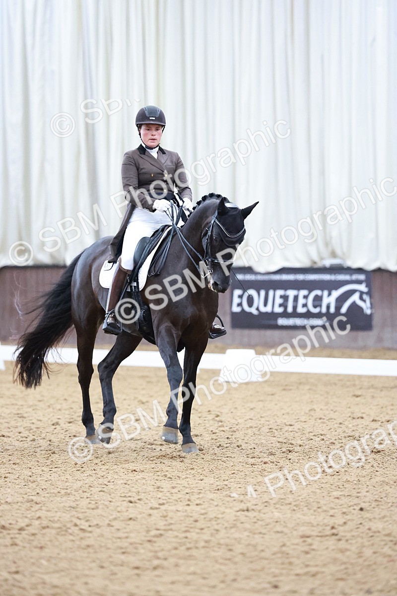 SBM_021295 - Class 14 - FEI Grand Prix - 17.40-18.34