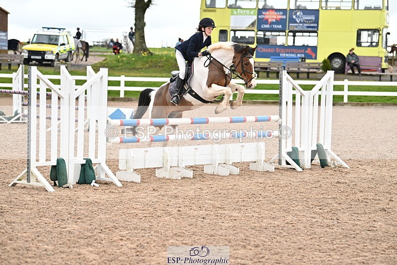 240310A-111048-02254 - Cls 4 Pony Discovery and 90cm Open