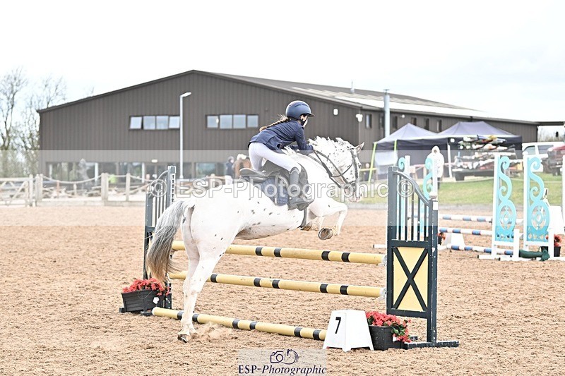 250414-105202-00276 - 80cm Round 1