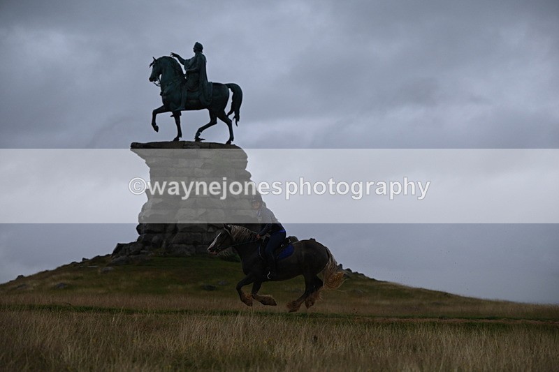 DSC_3305 - Time at Statue 12:59 to 13:49