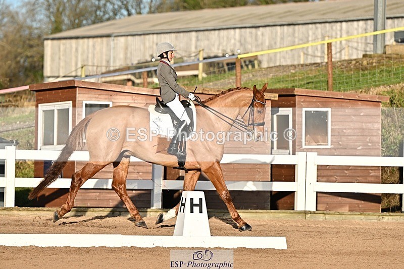 241214-140457-02705 - 116-Beth.Miller-U-Gino