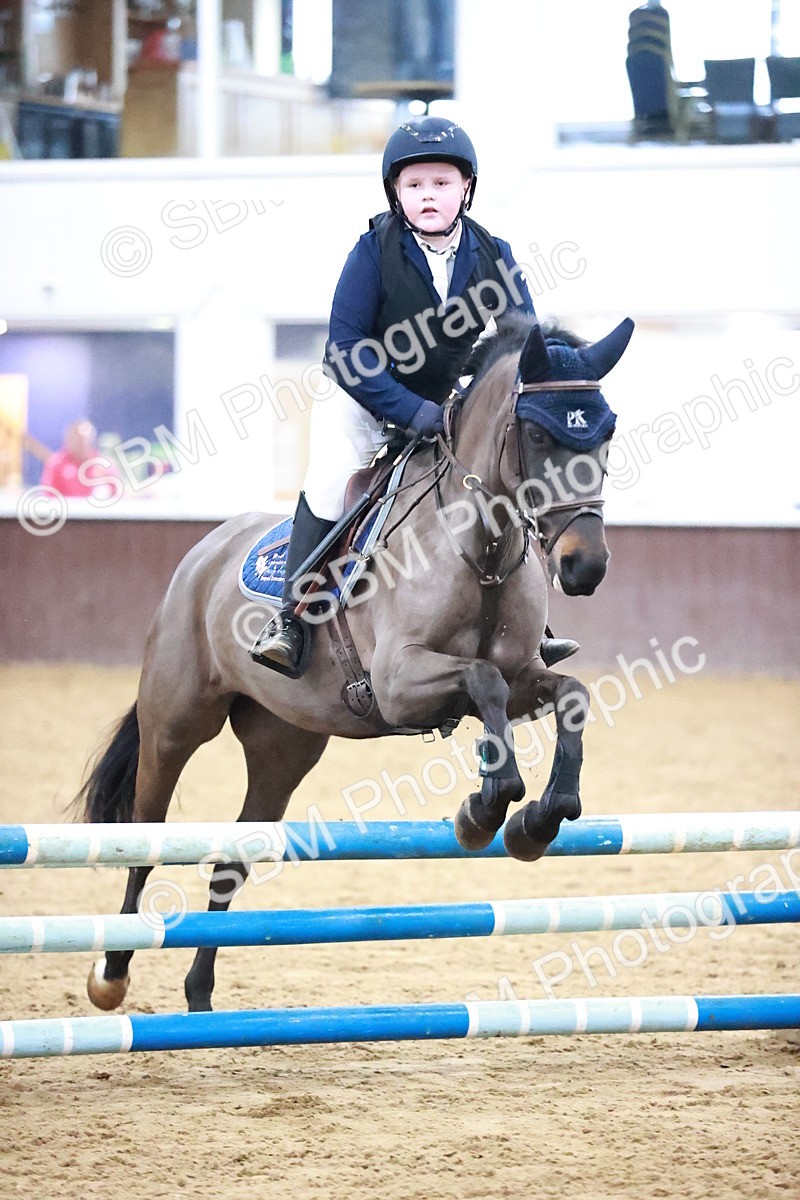 SBM_000215 - Class 1 - Pony Intro 70cm