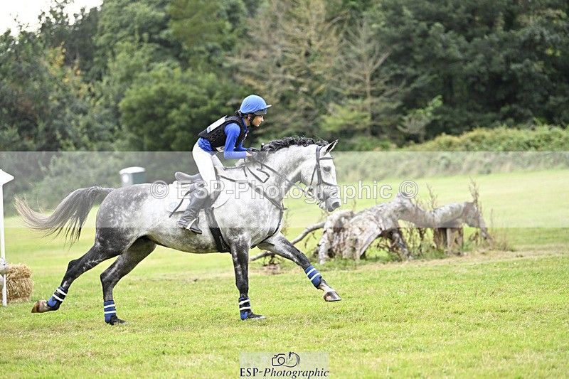 240825X-165159-37629 - 80cm XC 16.30 to 17.30