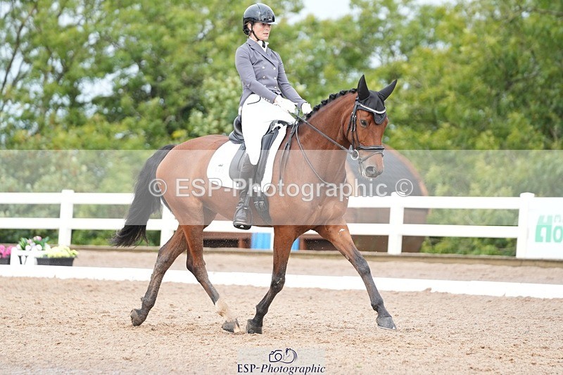 250907-110825-05993 - 040-Rianne.FultonSunset.Mojito