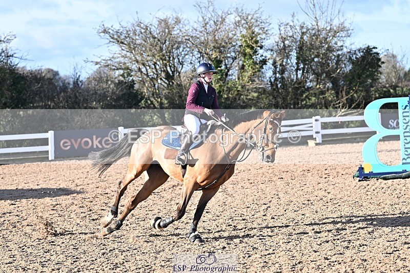 260107-131340-00364 - Cls 5+6 Foxhunter and 1.30m