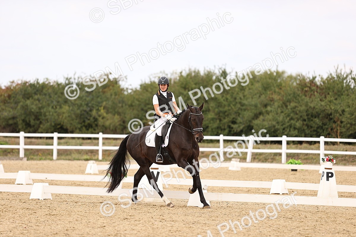 SBM_013940 - Class 4 - Novice 5 - 13.09-13.51