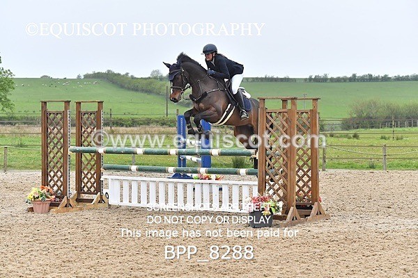 BPP_8288 - CLASS 19 SAT CLASS 19 SAT Senior Newcomers/ 1.10m Open